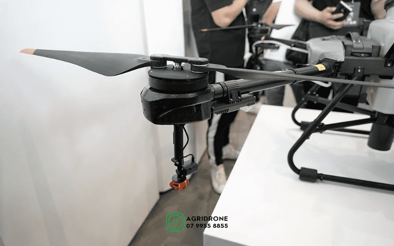 Voi-phun-DJI-Agras-T10