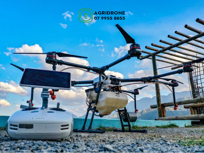 may-bay-nong-nghiep-DJI-Agras-MG-1P