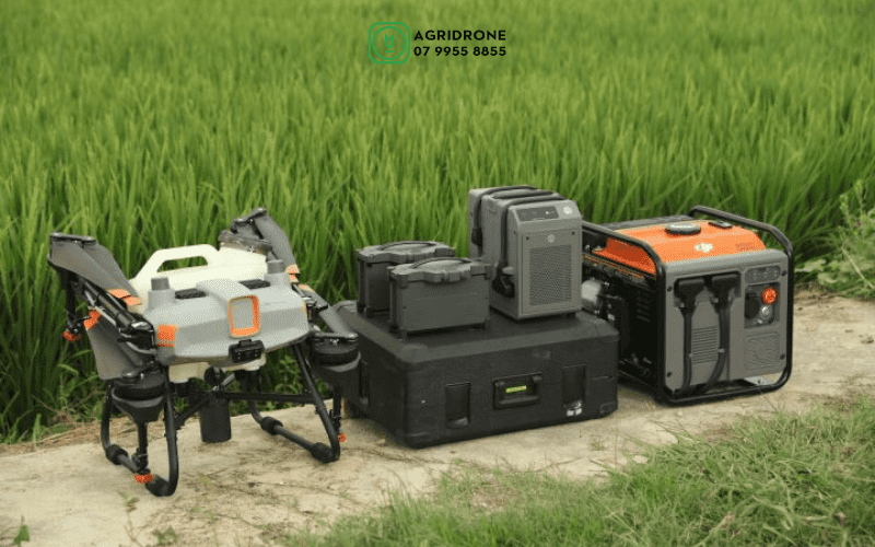 May-bay-phun-thuoc-DJI-AGRAS-T10