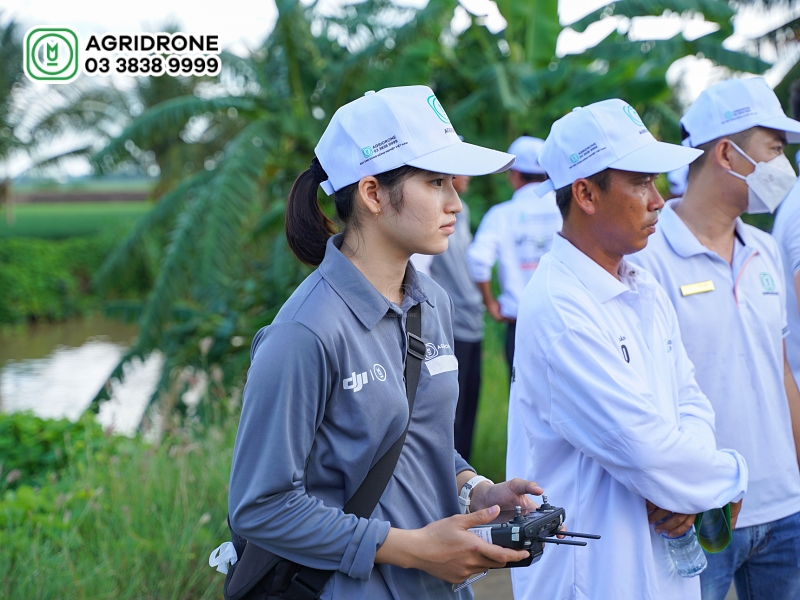 Hội thảo trình diễn thiết bị bay nông nghiệp AgriDrone năm 2023 tại Sóc Trăng 6