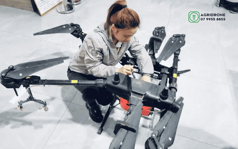 Báo Giá 5 Máy Bay Phun Thuốc Trừ Sâu Nông Nghiệp Chính Hãng 14 Kiểm tra bảo dưỡng máy bay nông nghiệp