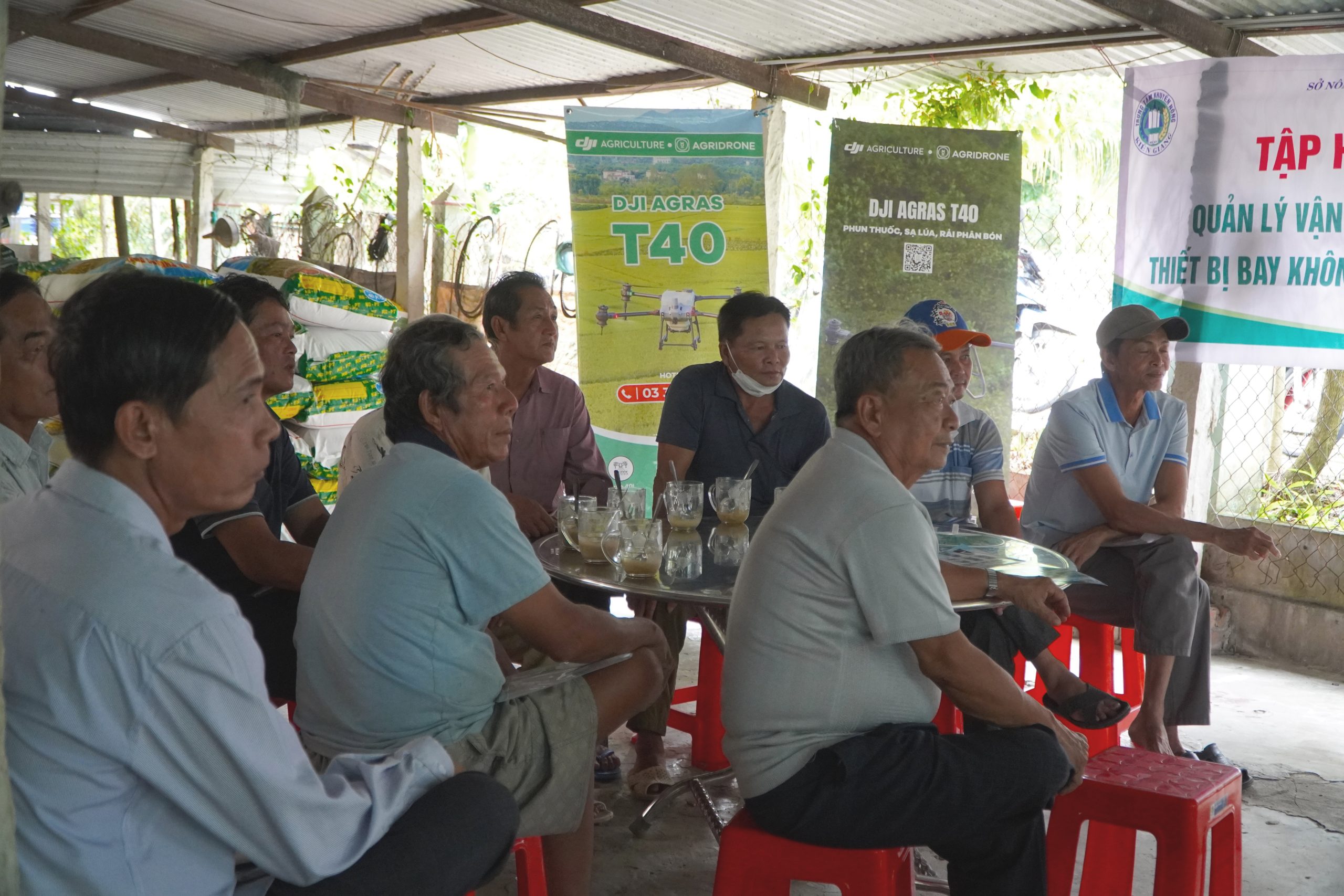 Hiệu quả khi triển khai máy bay phun thuốc sâu tại Thừa Thiên Huế