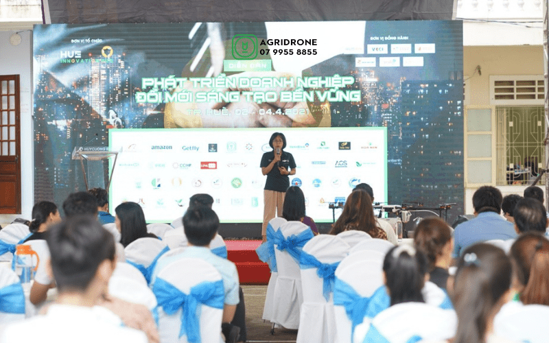  AgriDrone-tham-gia-Dien-dan-phat-trien-doanh-nghiep-doi-moi-sang-tao-ben-vung-2021-tai-Hue