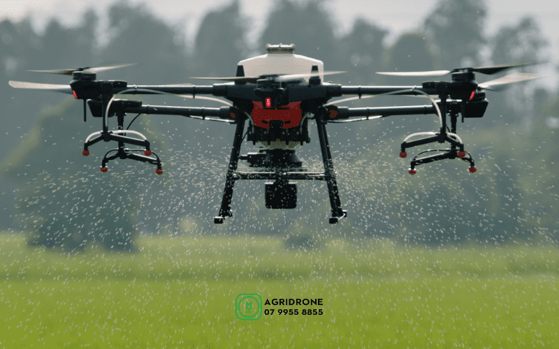 May-bay-rai-hat-bon-phan-DJI-Agras-T20