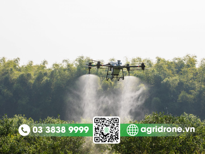 Giải mã DJI Agras T10: Máy bay phun thuốc bán chạy nhất 1 Đặc điểm của máy bay phun thuốc DJI Agras T10