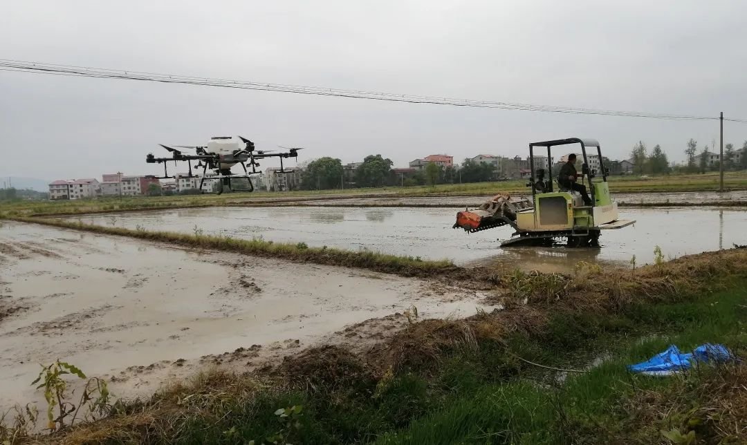 Hướng dẫn Sử dụng Hệ thống rải của máy bay rải hạt DJI Agras T30
