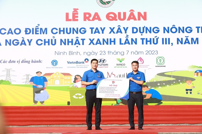 Lễ ra quân Trung Ương Đoàn