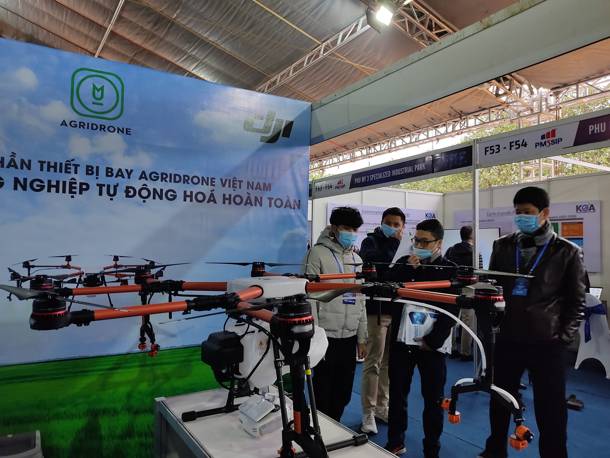 AgriDrone tham gia gian hàng tại Triễn lãm Quốc tế đổi mới sáng tạo 2021