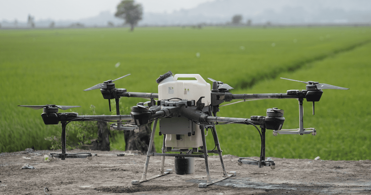 May-bay-phun-thuoc-DJI-Agras-T20