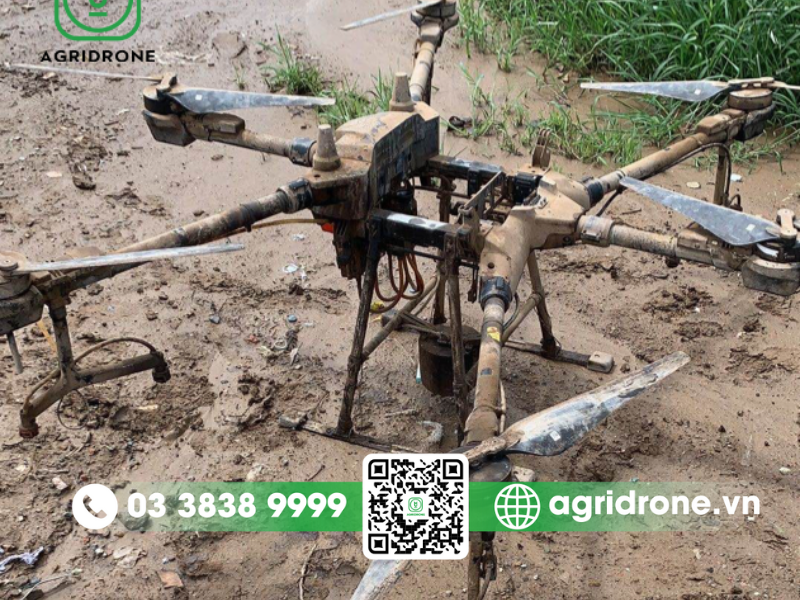 Máy bay nông nghiệp chưa được vệ sinh