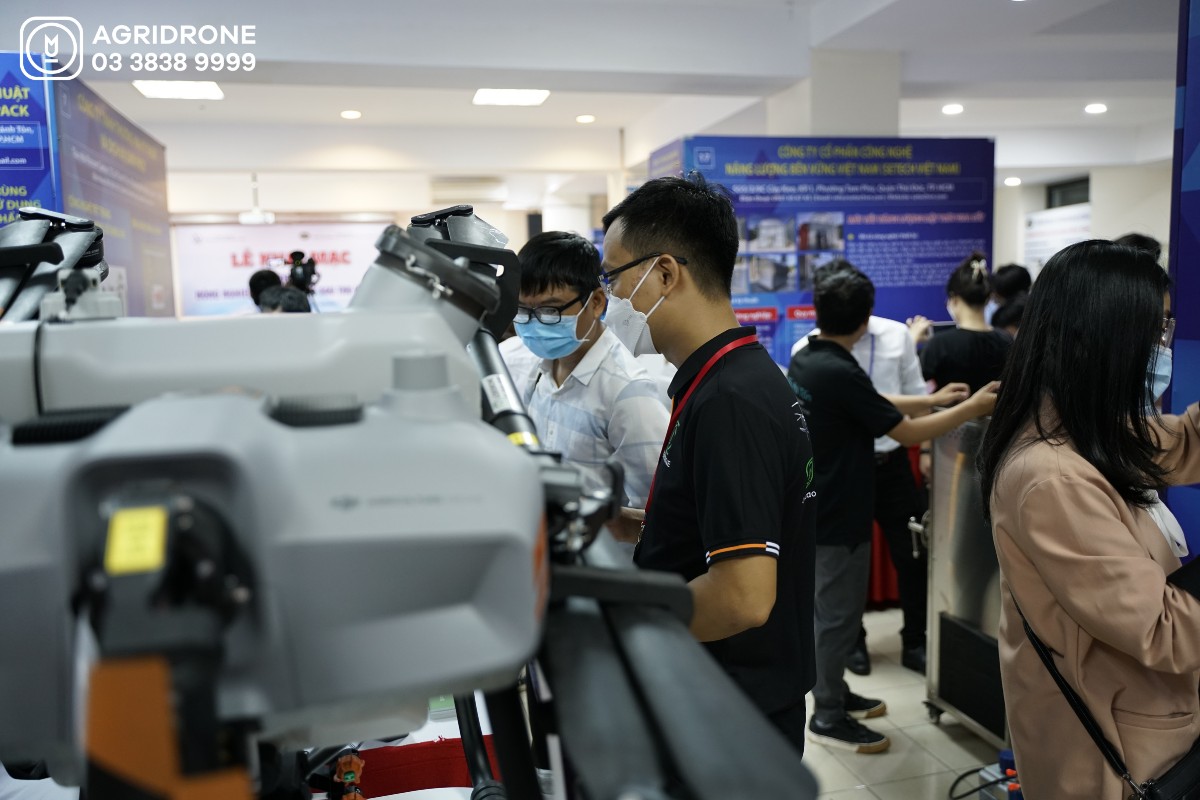 máy bay nông nghiệp tại techmart
