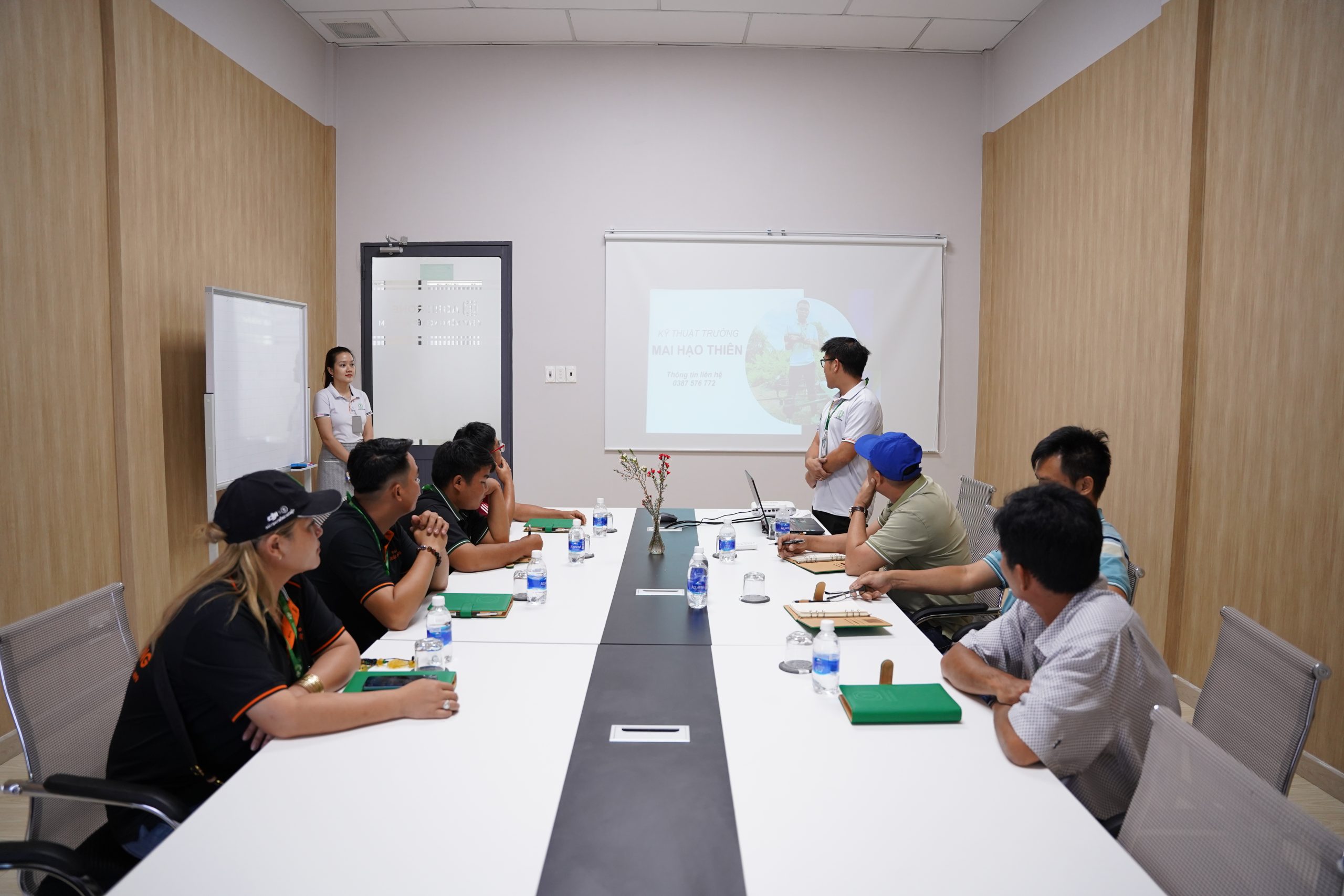 Khóa hướng dẫn vận hành Drone nông nghiệp tại AgriDrone Academy