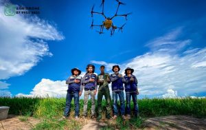 tuyen phi cong lai may bay nong nghiep agridrone