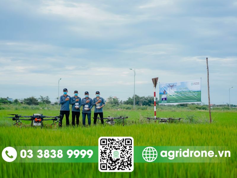 5 yếu tố cần xem xét trước khi đầu tư mua máy bay phun thuốc