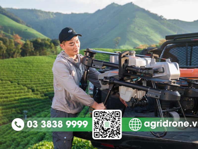 An toàn và bảo trì máy bay nông nghiệp khi rải sạ, bón phân