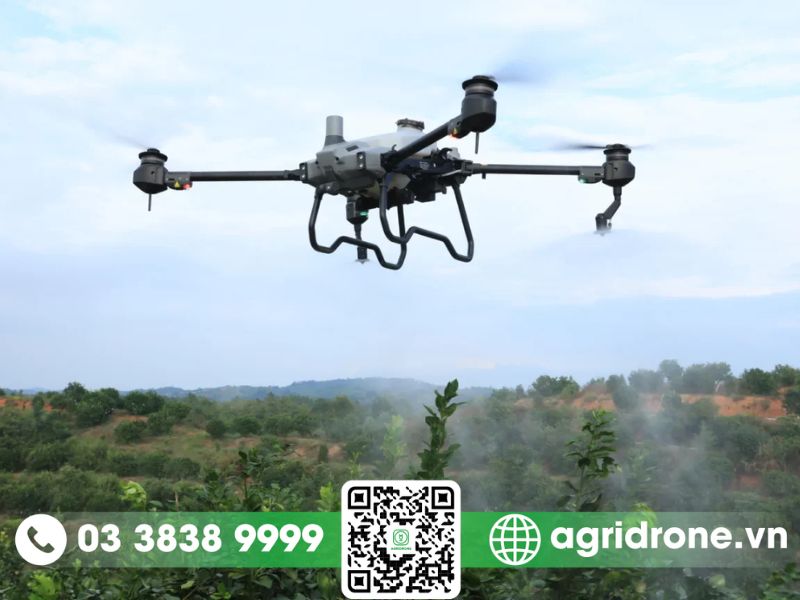 So sánh máy bay phun DJI T40 và DJI T20P