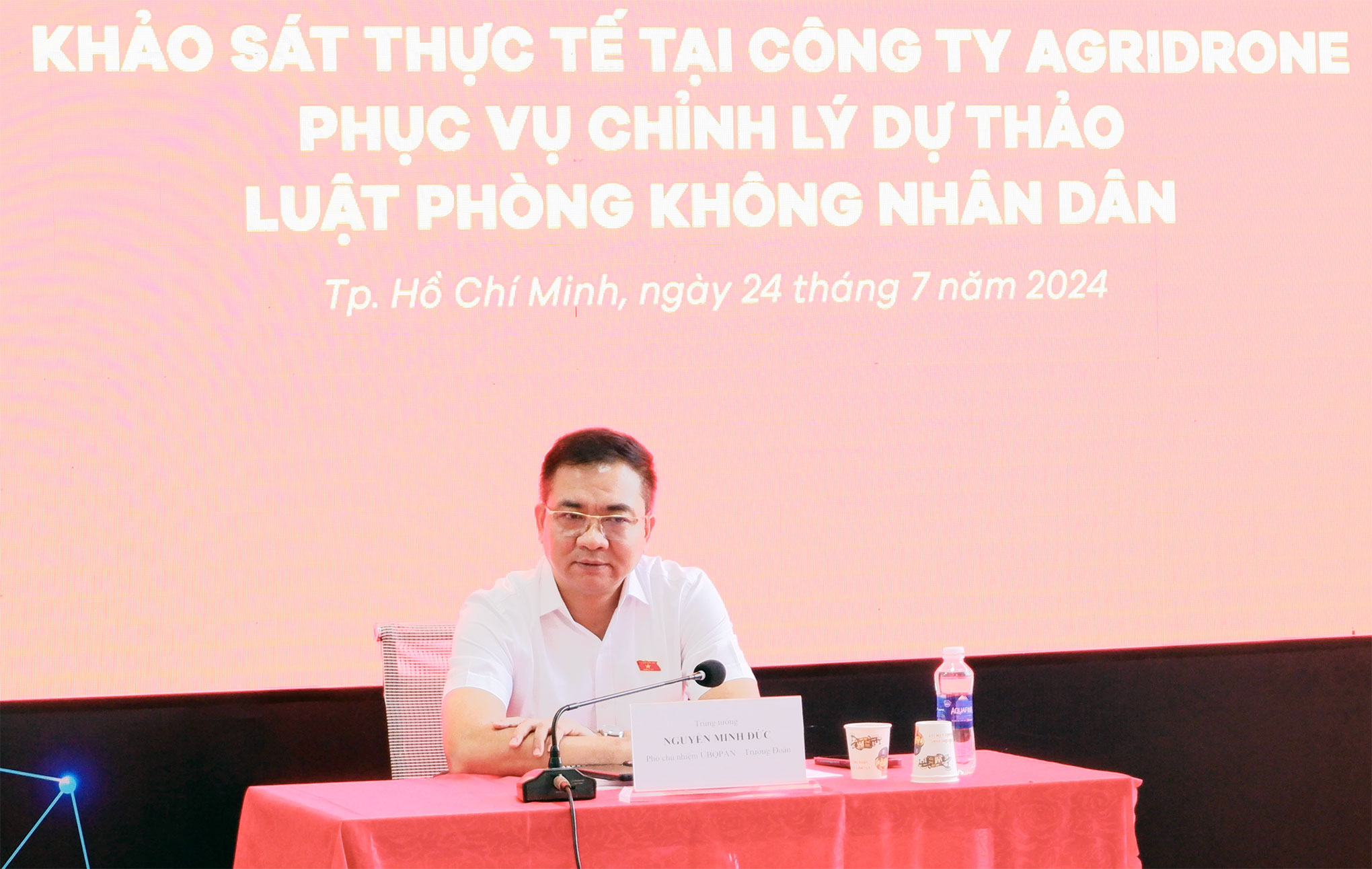 Chuyến thăm này nhằm khảo sát thực tế hoạt động của công ty, đồng thời thu thập ý kiến đóng góp cho dự thảo Luật Phòng không nhân dân.