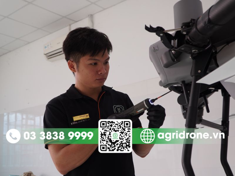 Những lưu ý quan trọng khi vệ sinh và bảo trì DJI T70P