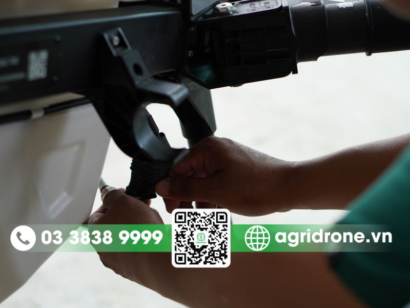 Vệ sinh DJI T70P sau mỗi chuyến bay cơ bản